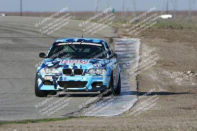 media/Feb-24-2024-CalClub SCCA (Sat) [[de4c0b3948]]/Group 1/Race (Outside Grapevine)/